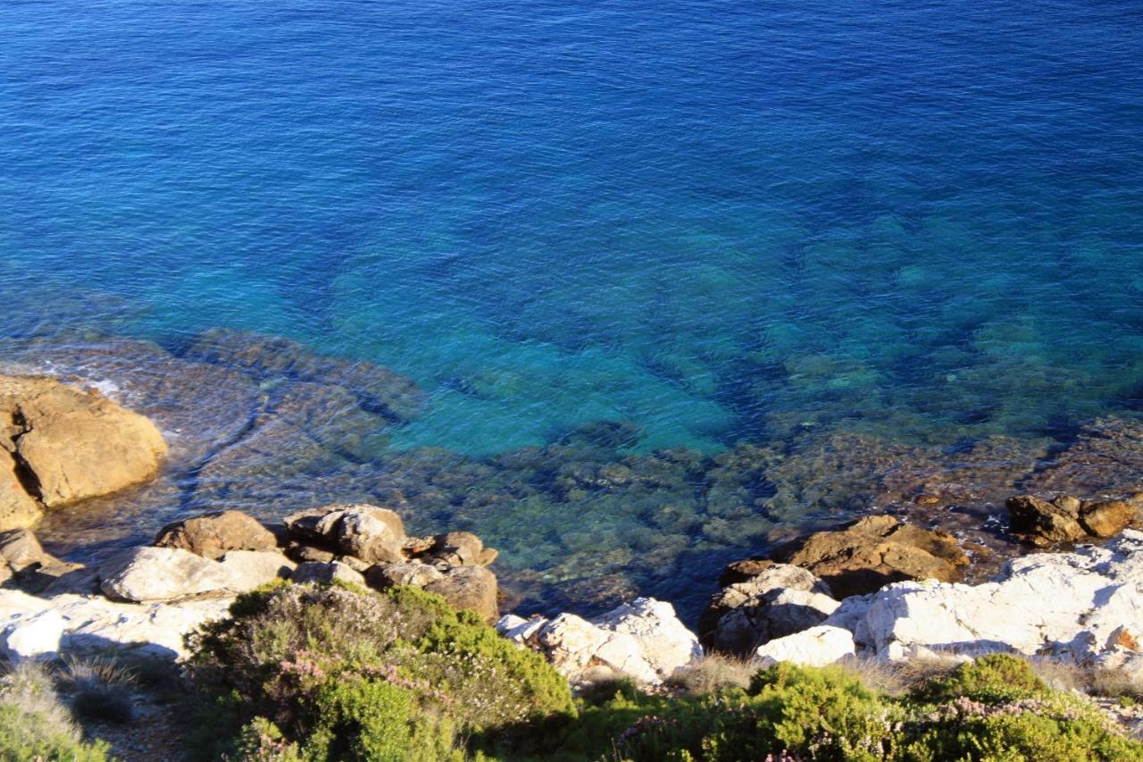 Apartments By The Sea Milna, Vis - 8944 Exteriör bild