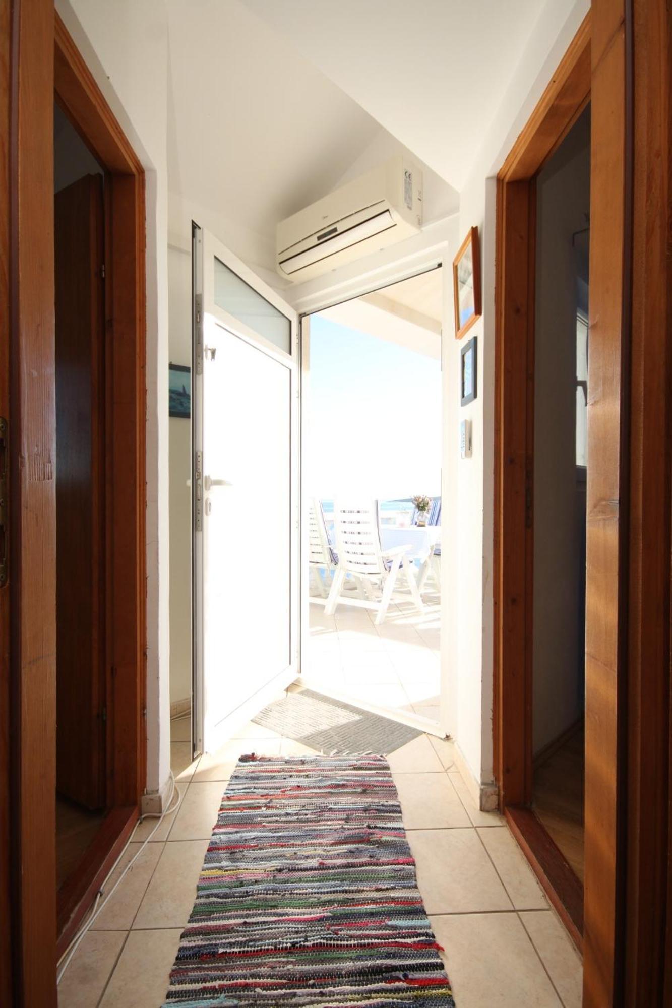 Apartments By The Sea Milna, Vis - 8944 Exteriör bild